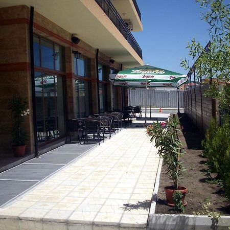 Serenity Hotel Sveti Vlas Exterior foto